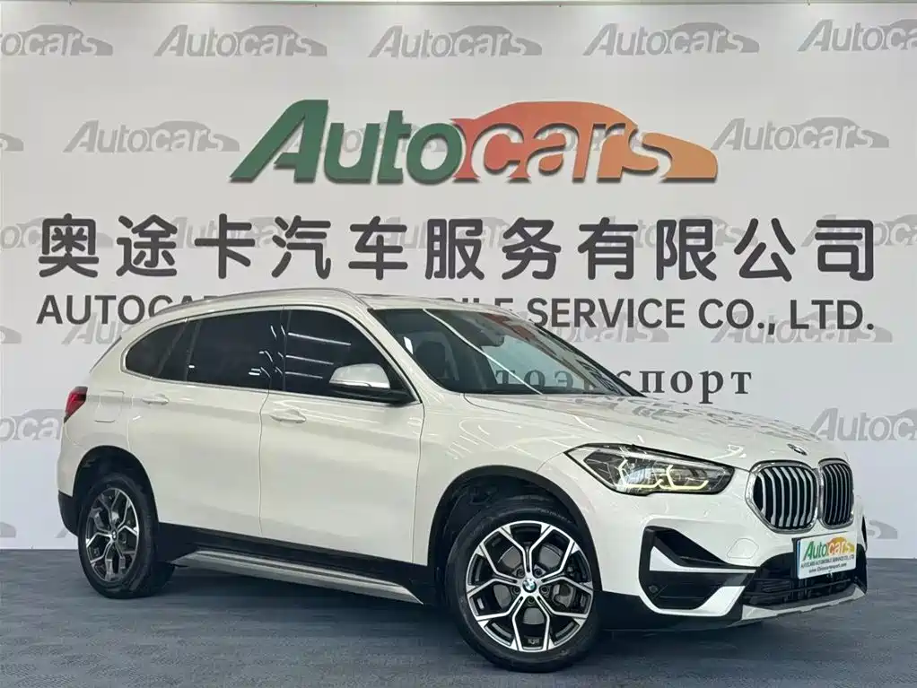 BMW X1 2022 sDrive20Li Premium фото 3