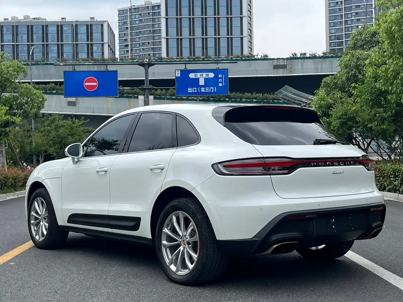 Porsche Macan 2022 Macan 2.0T фото 14