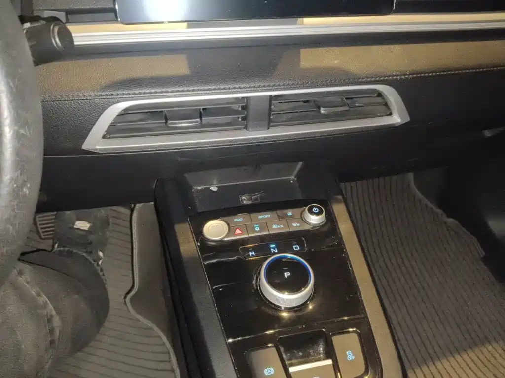 Фото 9 - BYD e2