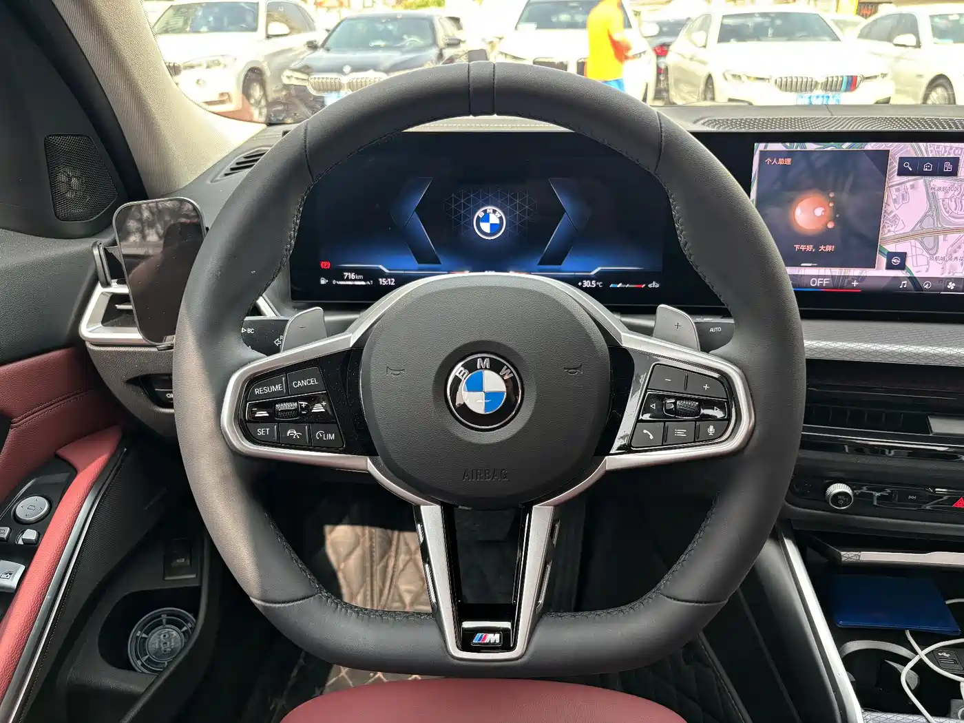BMW 3 Series 2025 330Li M Sport Night Edition фото 14