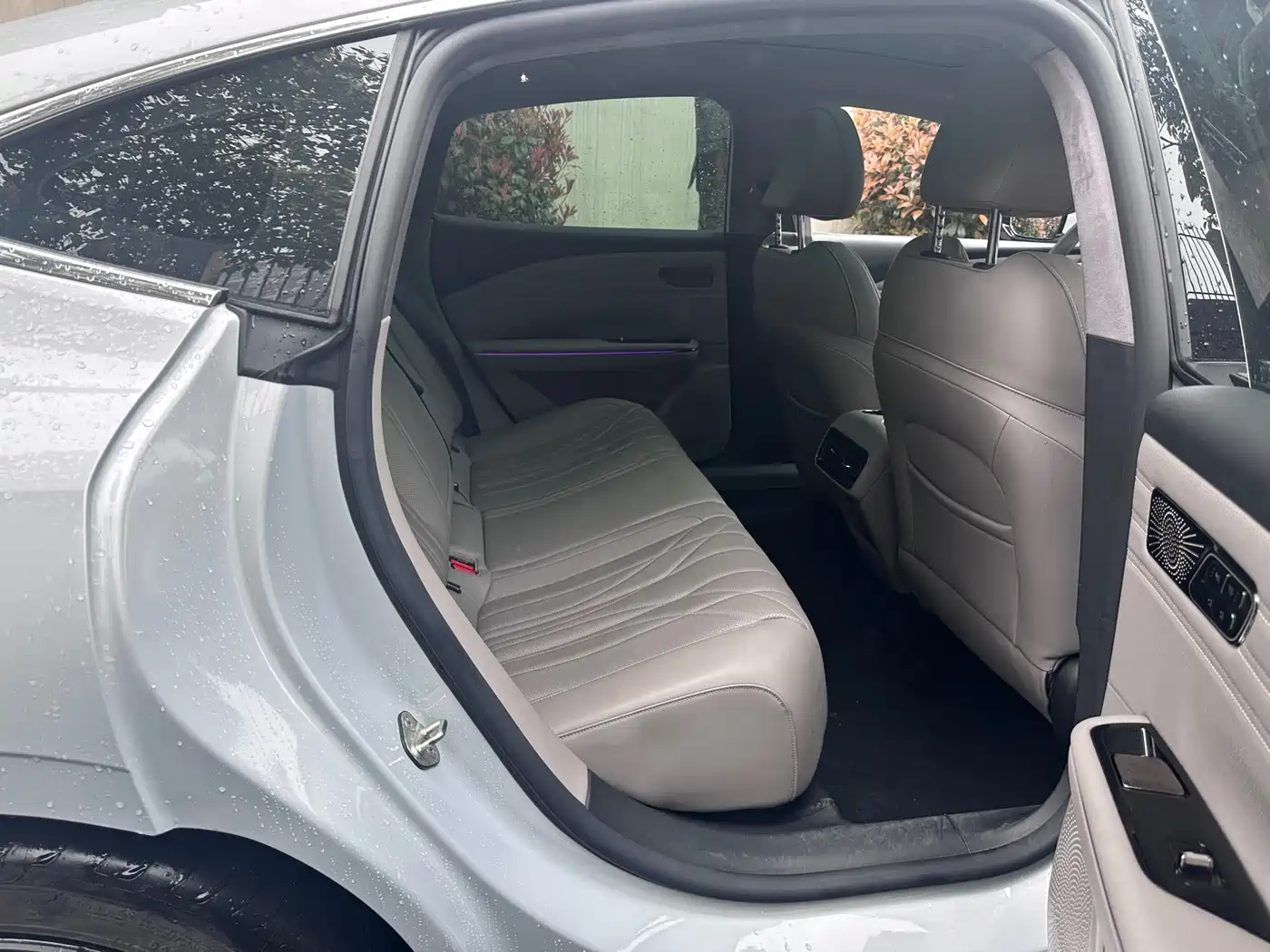 GEELY GALAXY GALAXY SPARKLE 8