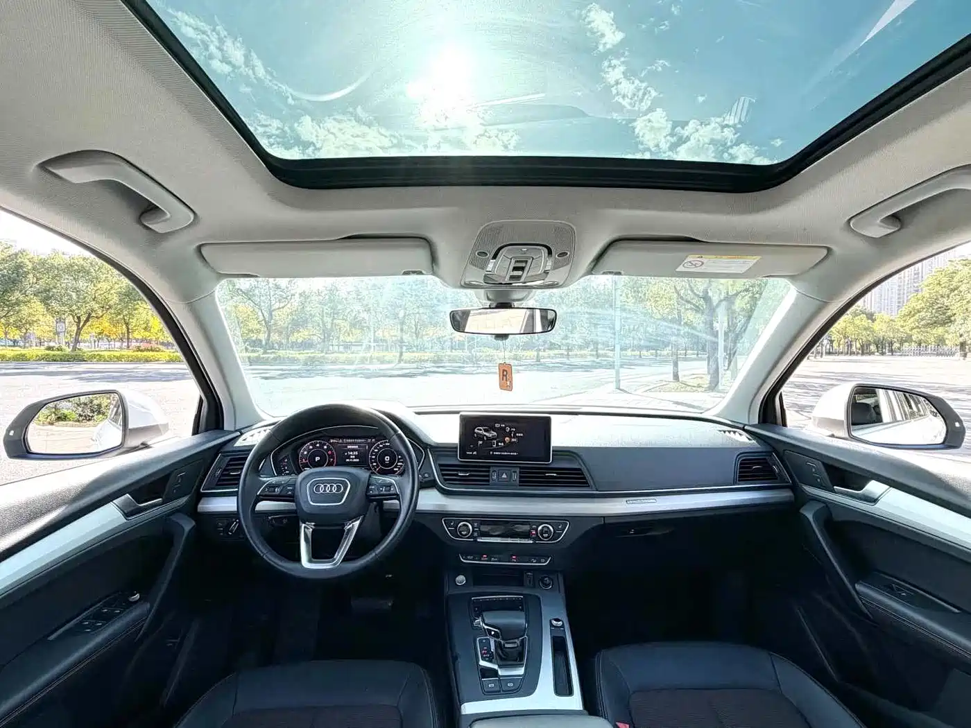 Audi Q5L 2018 40 TFSI Premium Fashion China VI фото 5