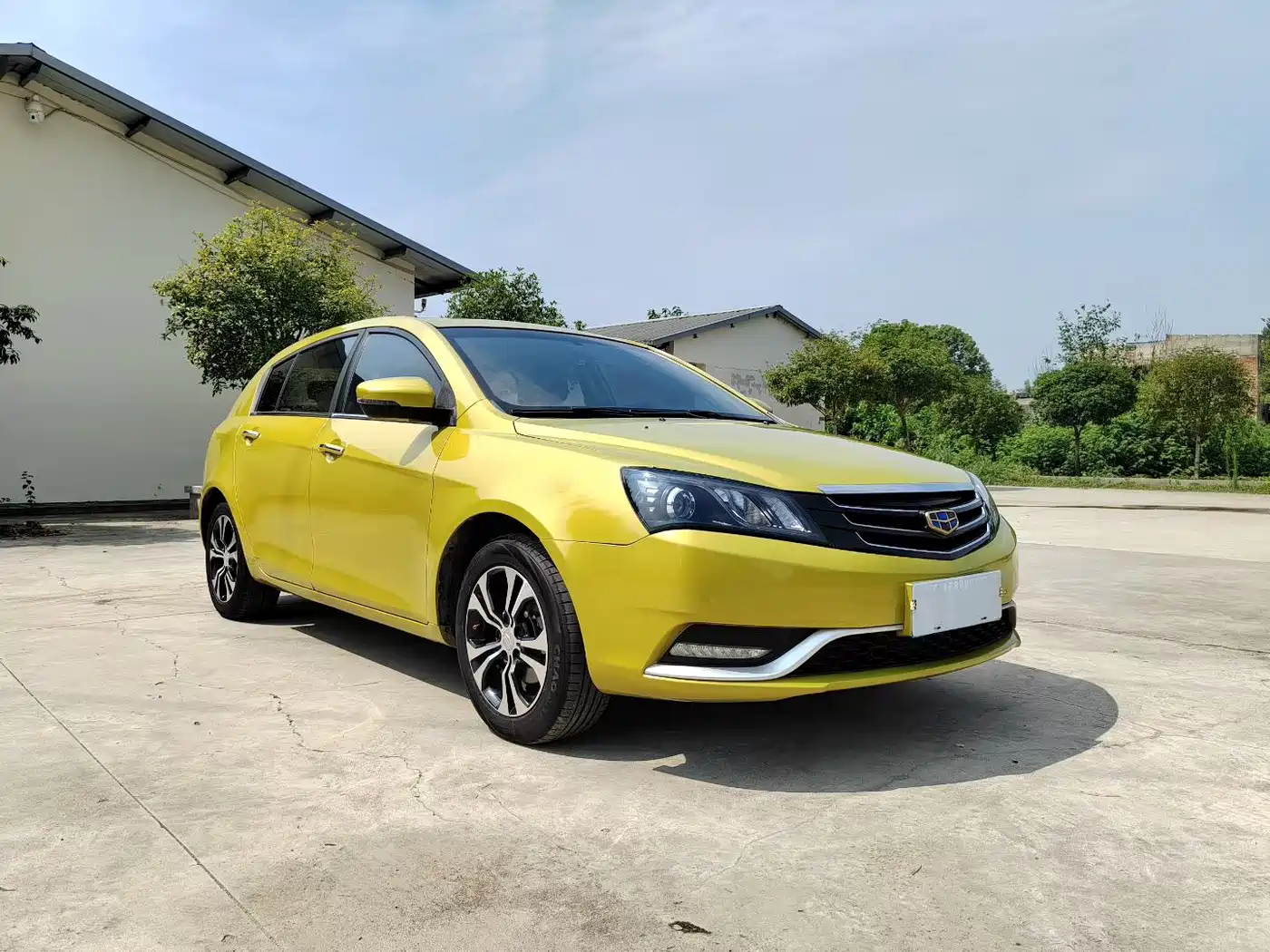 Geely Emgrand 2015 2015 Hatchback RS 1.5L Manual Up Version