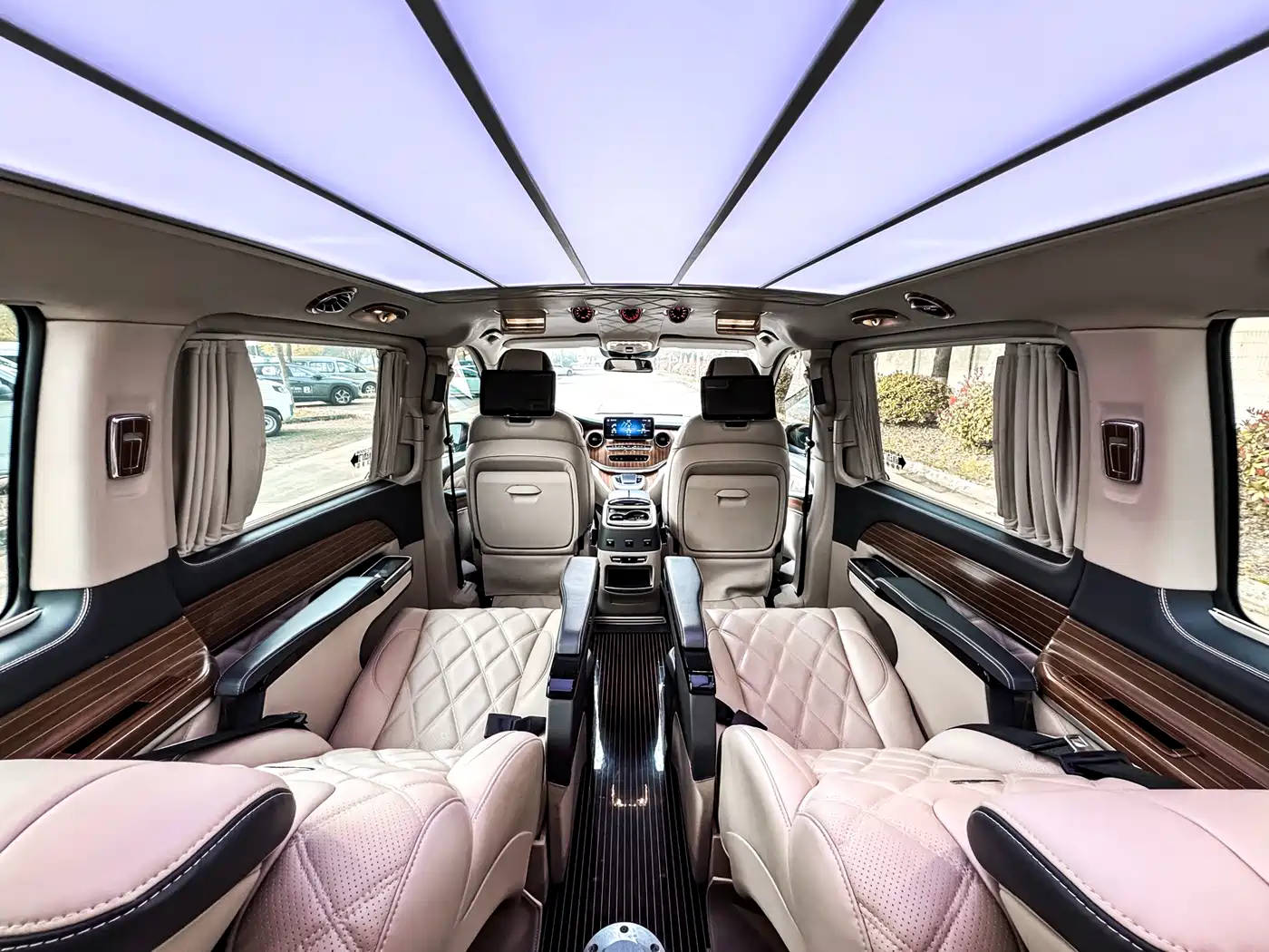 MERCEDES-BENZ V CLASS