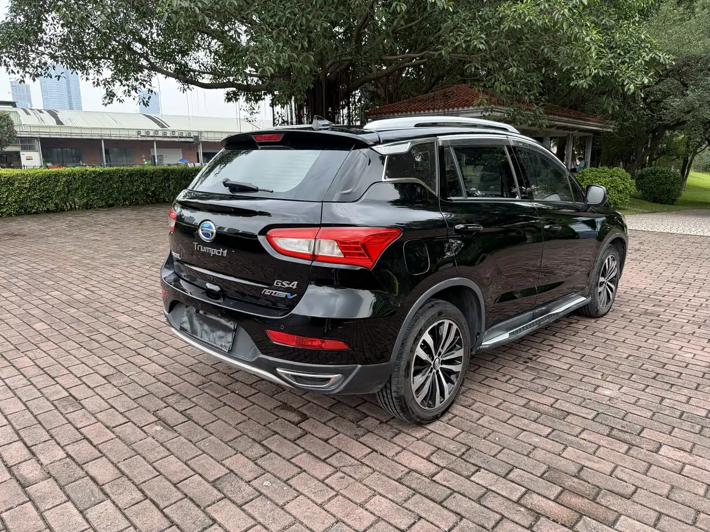 GAC Trumpchi Trumpchi GS4 New Energy 2017 1.5L PHEV Smart Edition фото 5