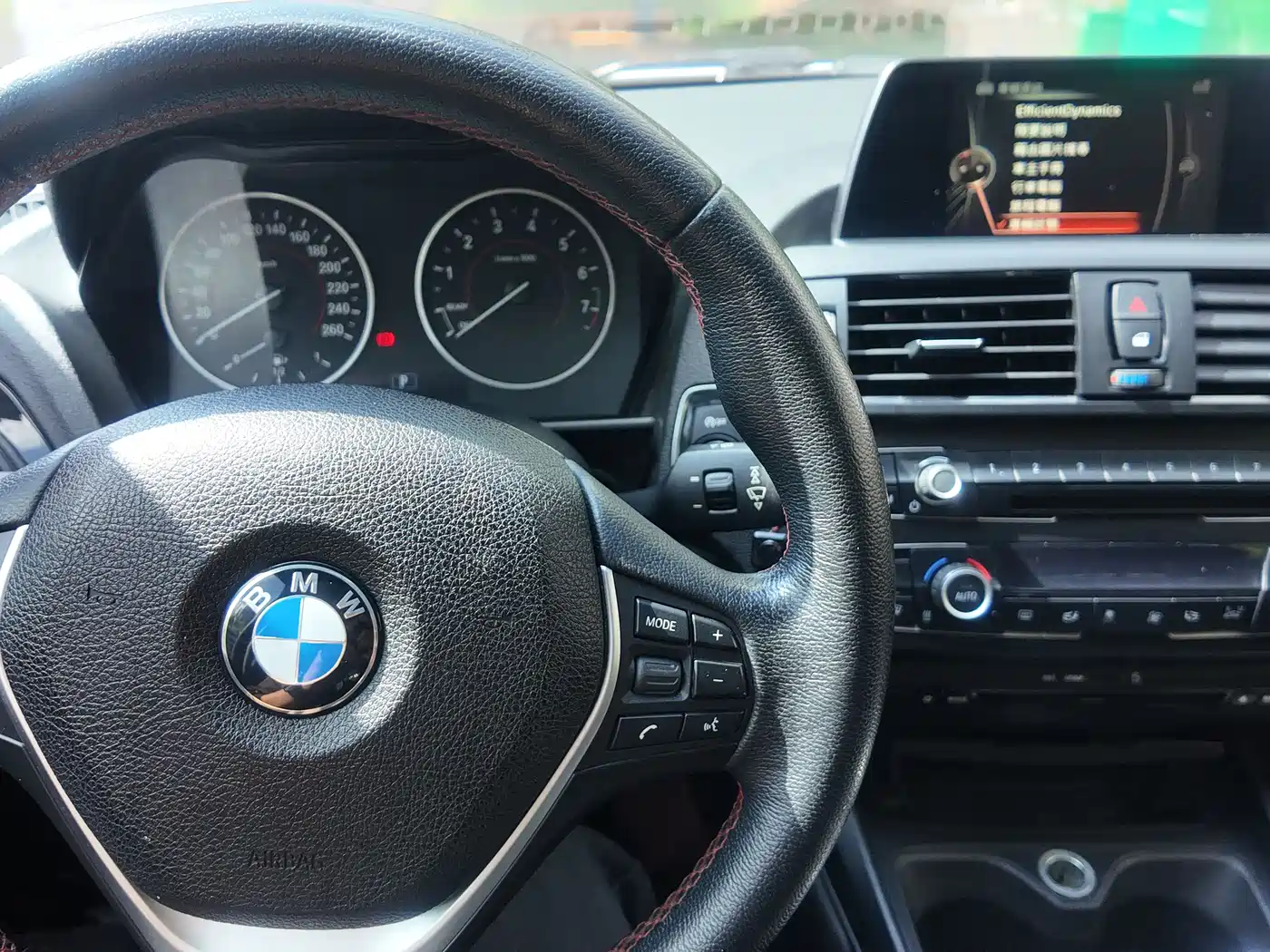 BMW 1 Series (Import) 2013 Facelift 118i Sport Model фото 15