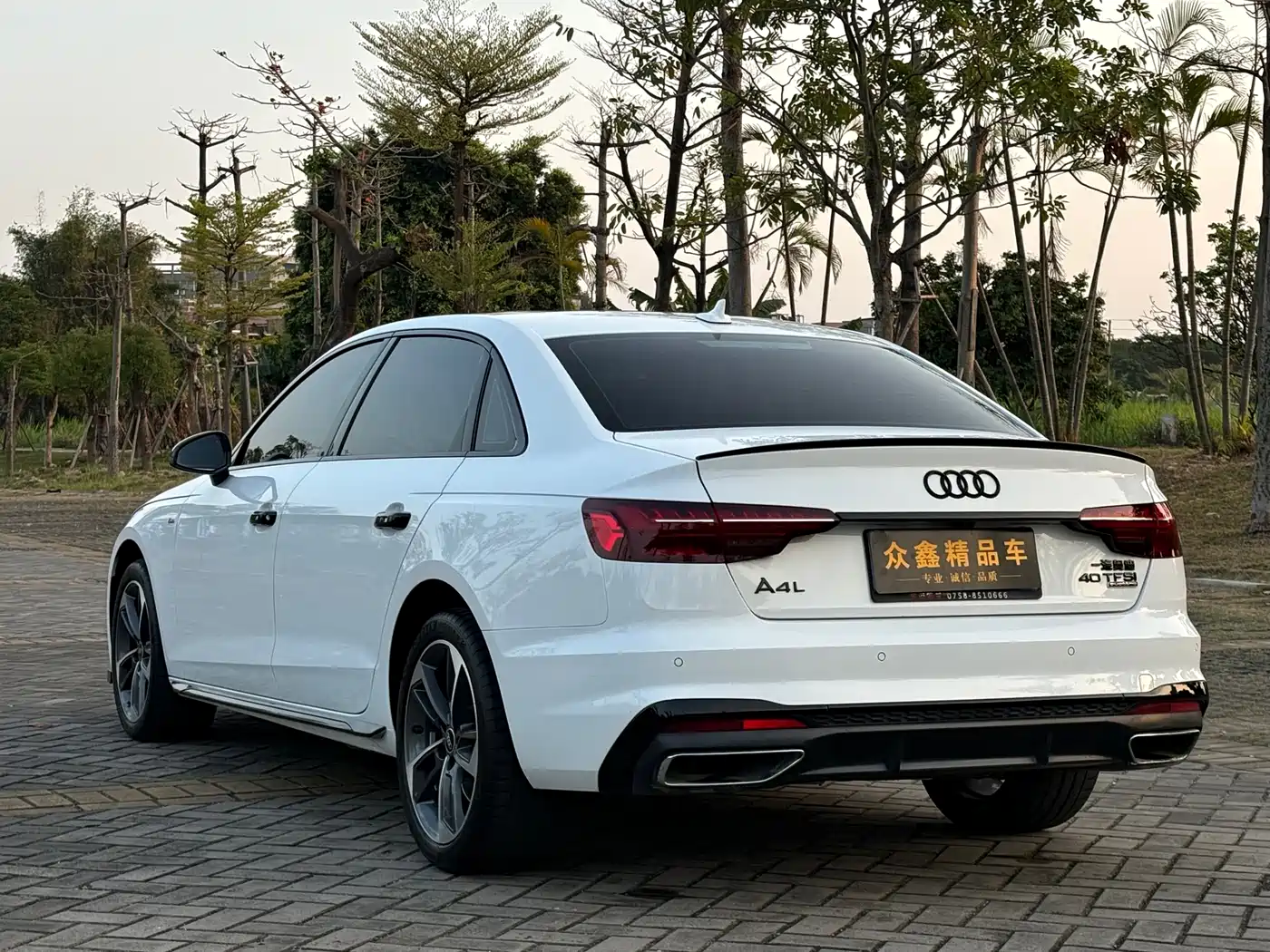 AUDI A4L