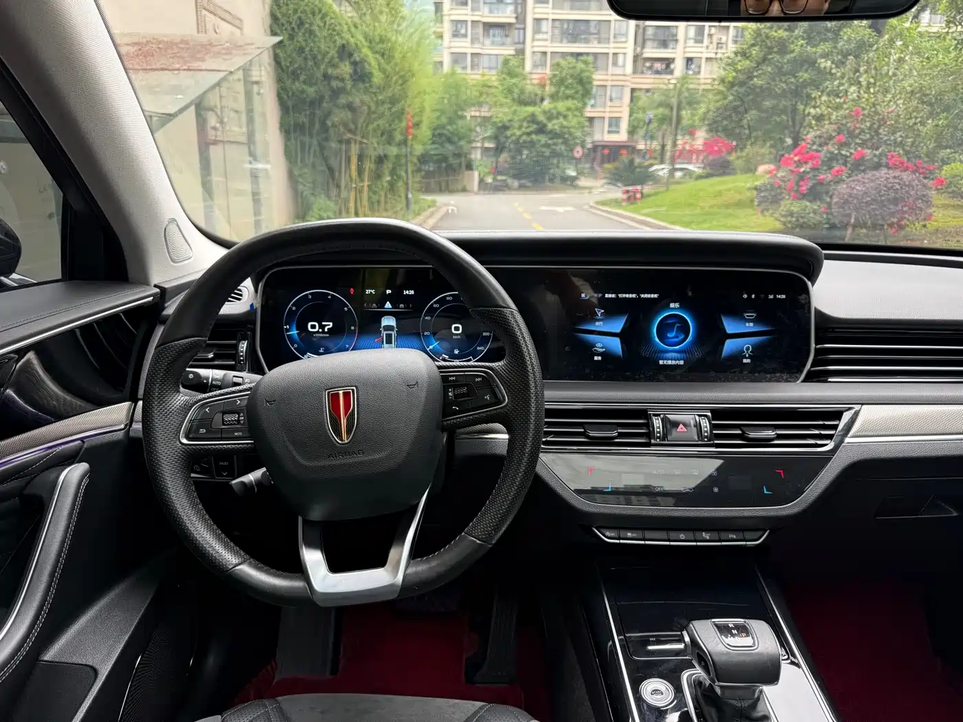 Hongqi HS5 2022 Facelift 2.0T Smart Flag Enjoyment AWD Edition фото 7