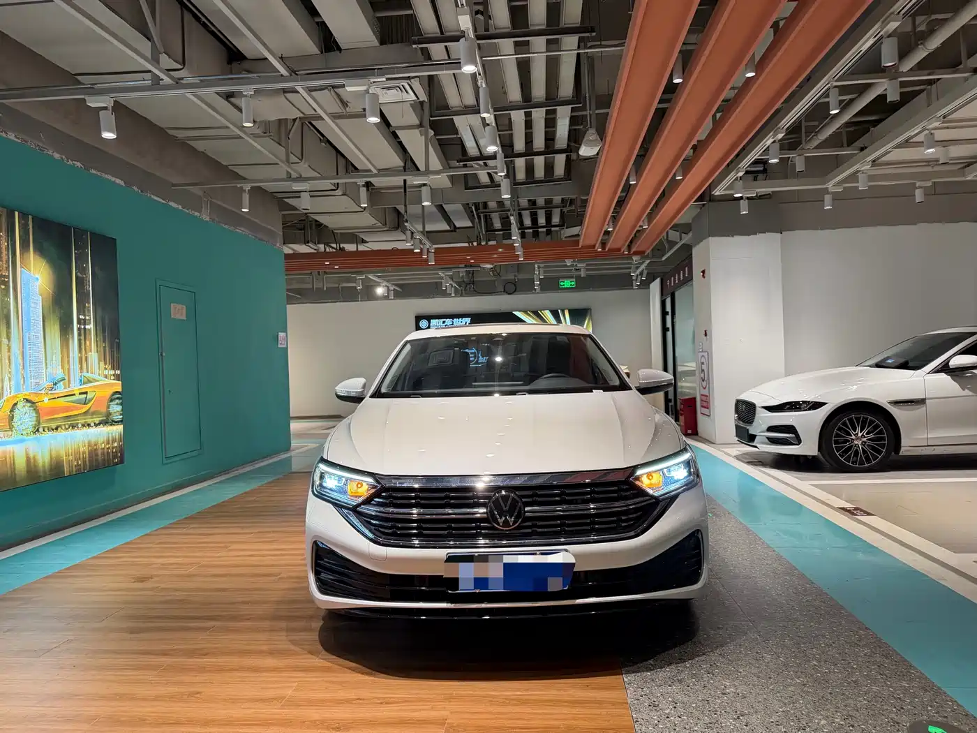 Volkswagen Sagitar 2024 300TSI DSG Flying Edition фото 2
