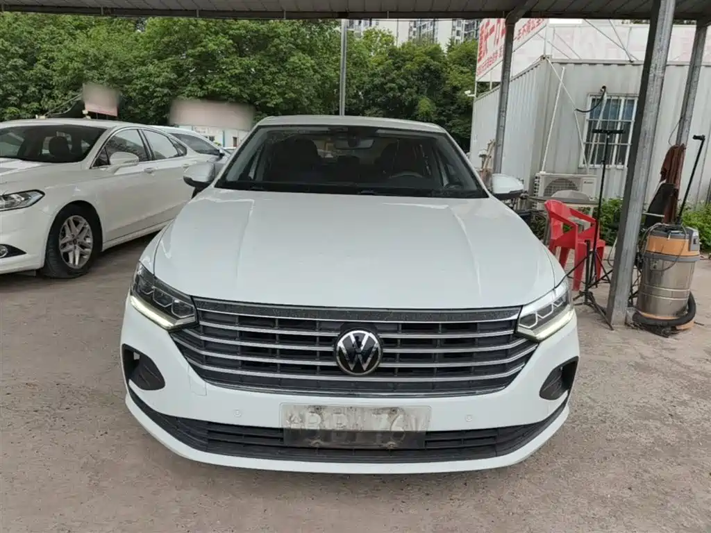 Volkswagen Lavida 2024 Model 1.5L Automatic Delight Edition фото 3