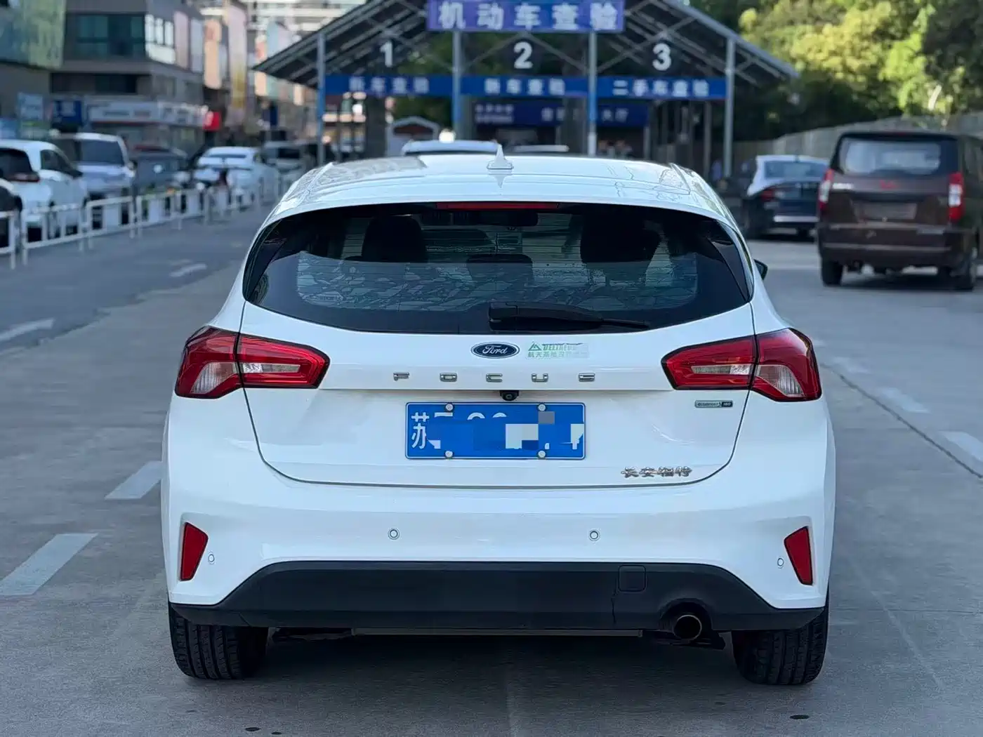 Фото 3 - Ford Focus