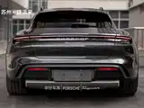 صورة 2 - Porsche Taycan