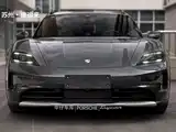 صورة 12 - Porsche Taycan