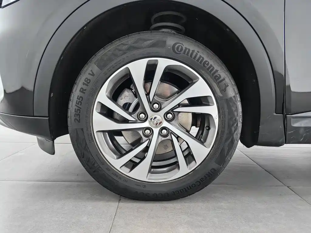 Фото 17 - Buick Envision S