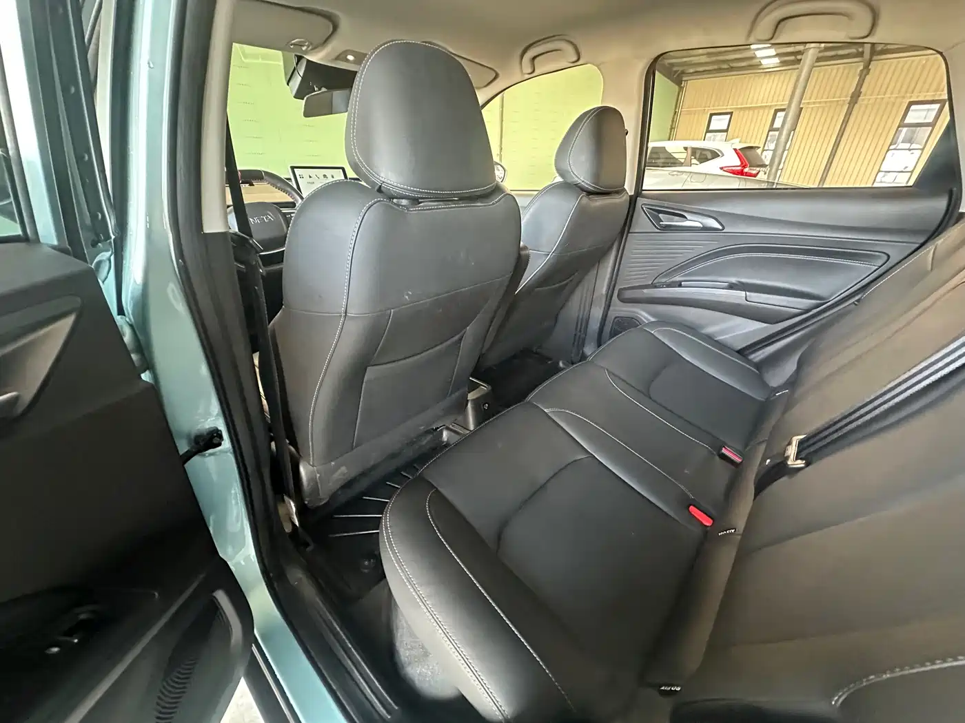 Nezha Auto Nezha V 2022 2022 Long Range Industry Custom Edition