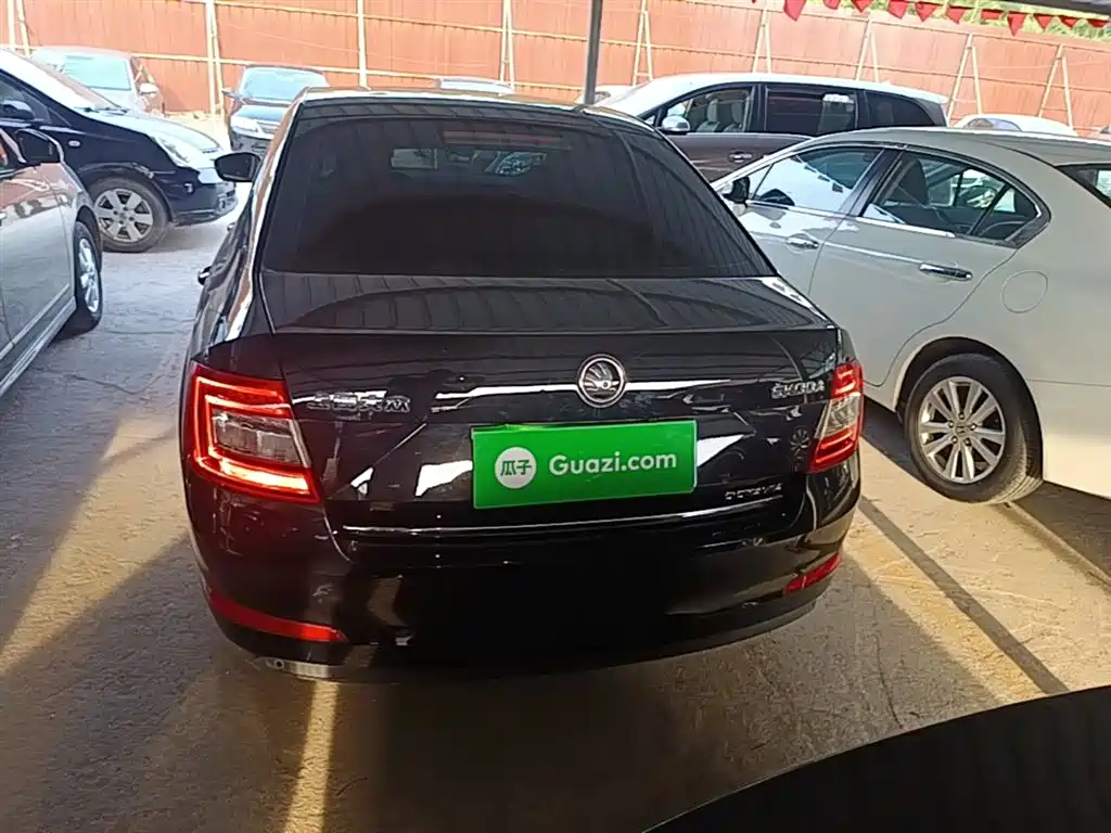 Škoda Octavia 2015 1.6L Automatic逸俊版 фото 6