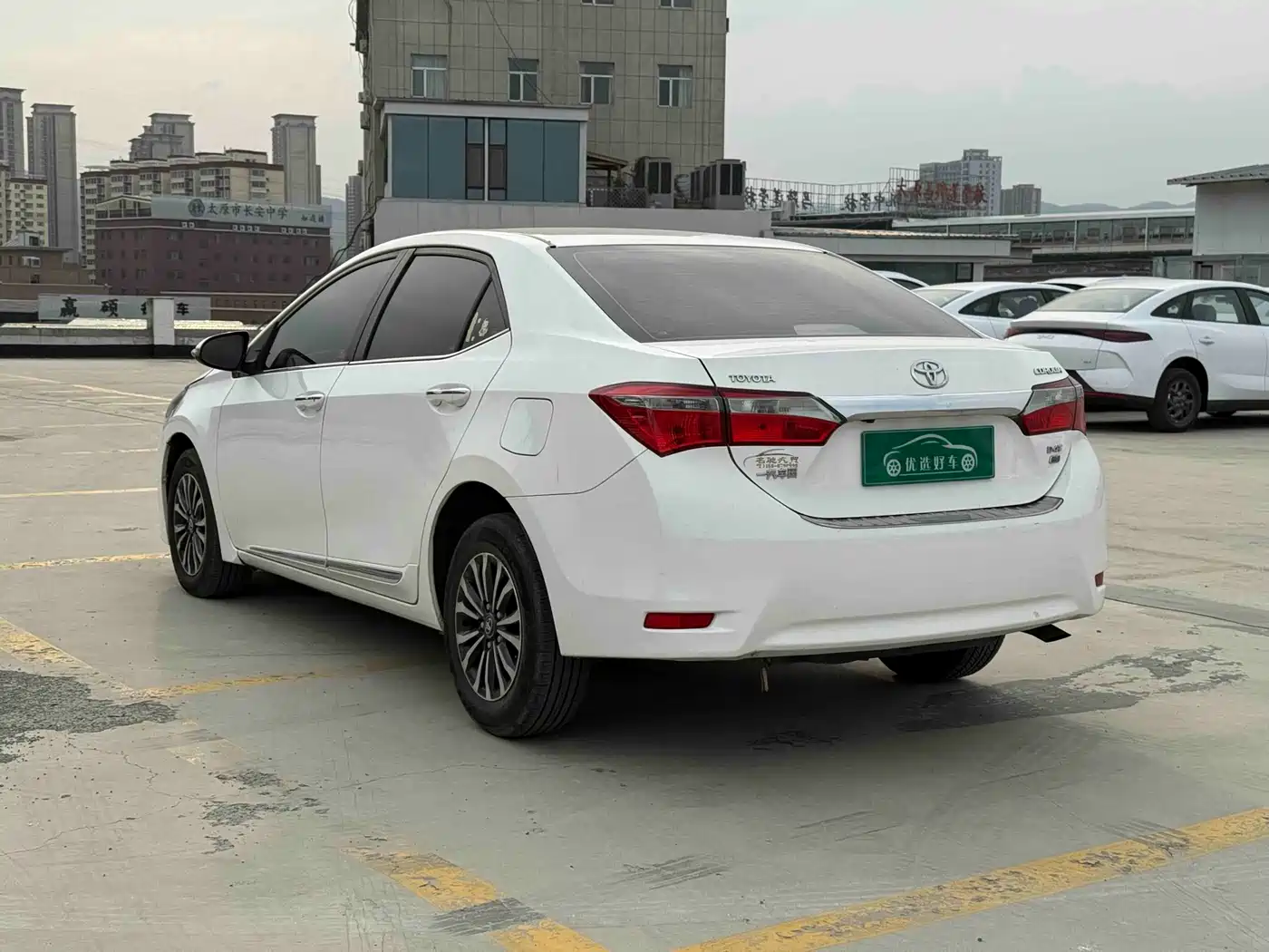 Toyota Corolla 2017 Facelift 1.2T S-CVT GL-i фото 9