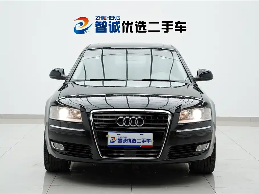 Audi A8 2009 Audi A8L 4.2 FSI quattro Premium фото 2
