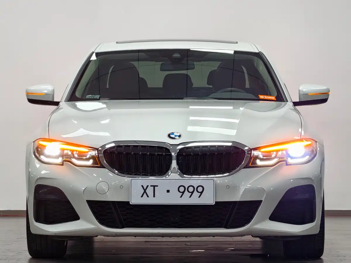BMW 3 Series 2023 325i M Sport Package фото 2