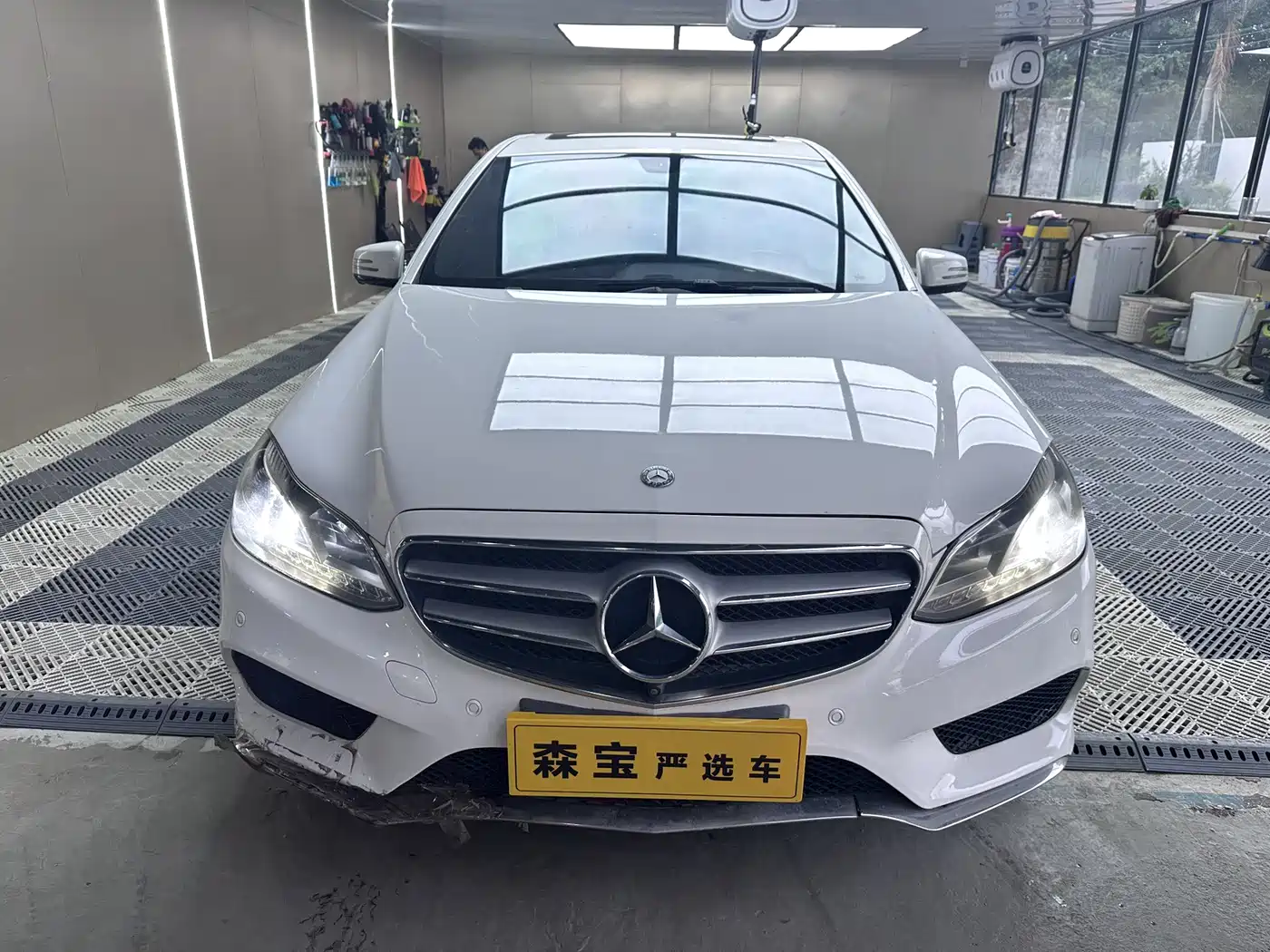 Mercedes-Benz E-Class 2015 E 260 L Sport фото 2