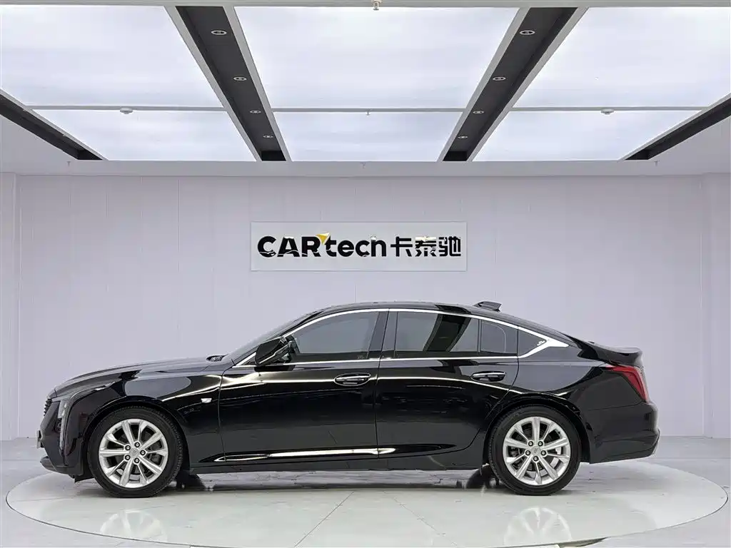 Cadillac CT5 2024 28T Luxury Model Pro фото 8