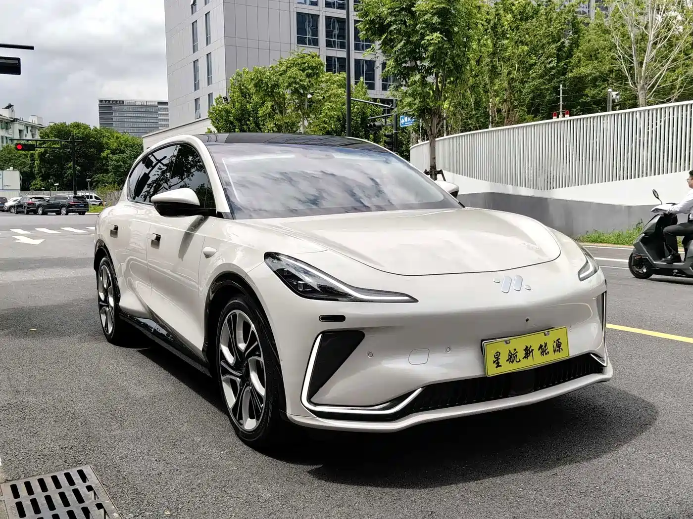 IM Motors IM LS7 2023 2023 Model 90kWh Elite RWD Edition