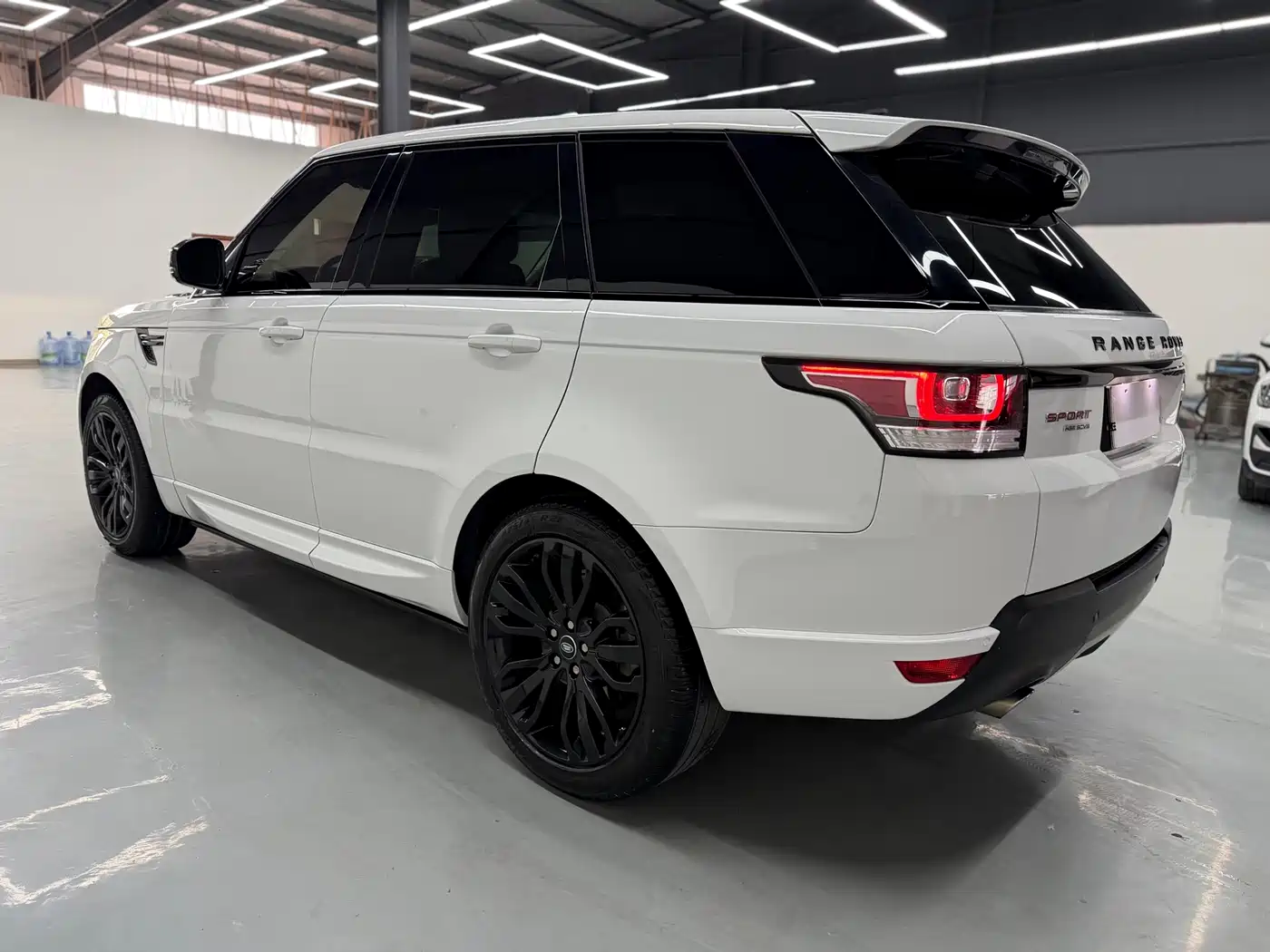 Land Rover Range Rover Sport 2017 3.0 SC V6 HSE DYNAMIC фото 4