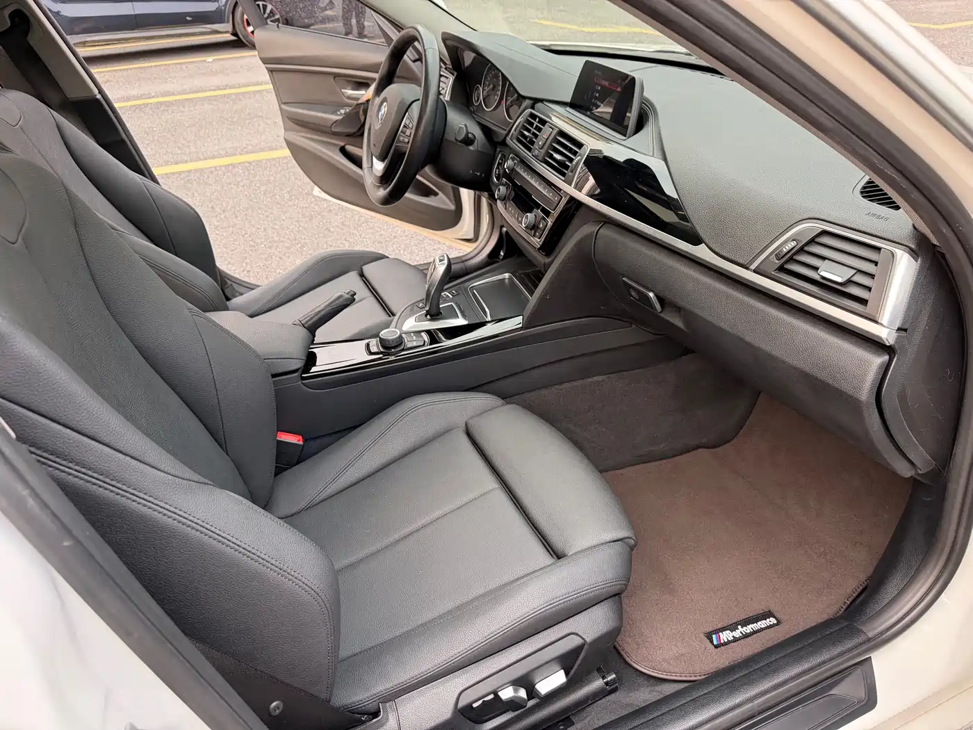BMW 3 Series 2018 320Li xDrive Fashion Style фото 11