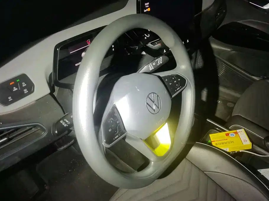 Volkswagen ID.3 2023 Pure Smart Edition фото 15