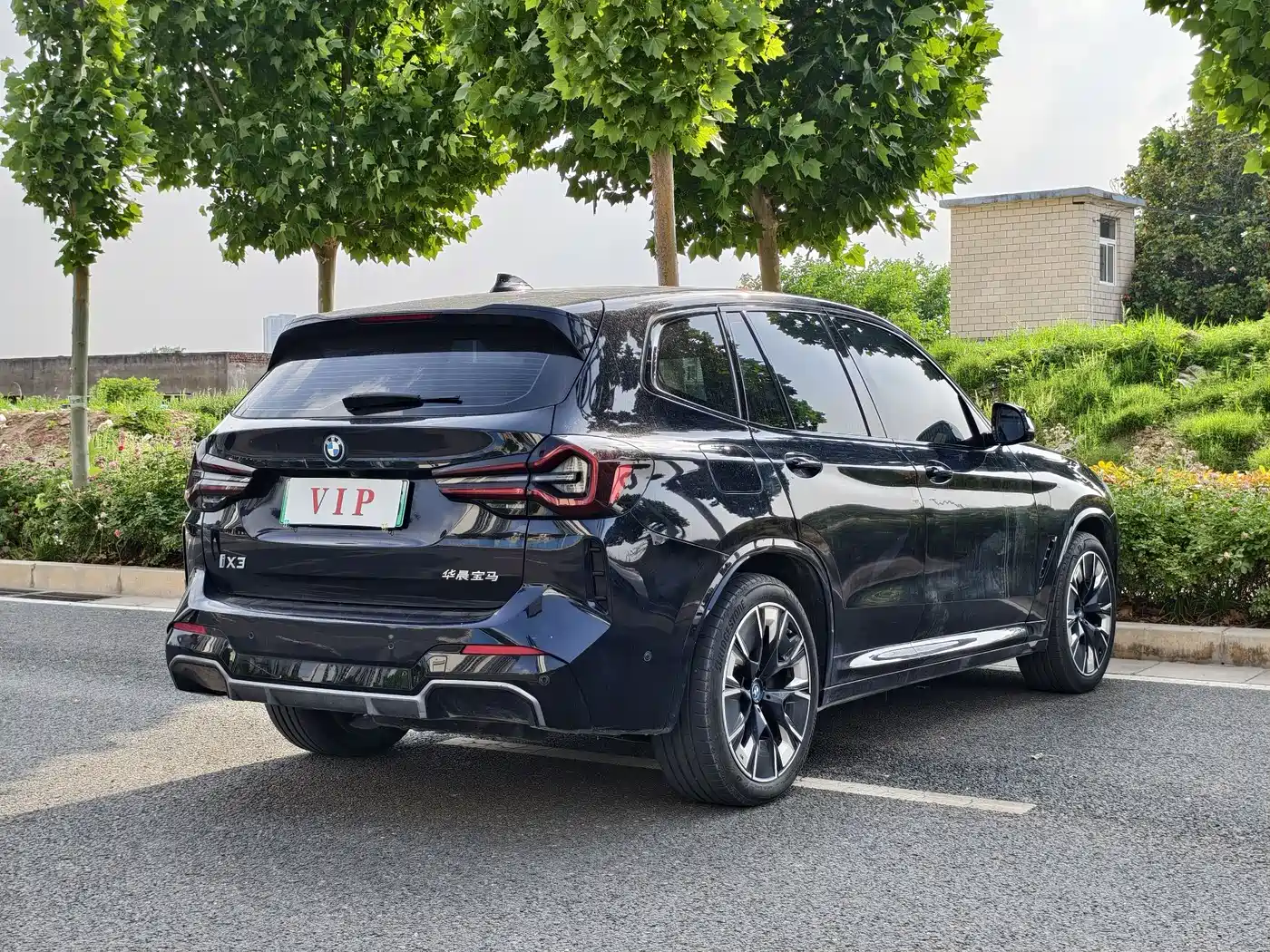 BMW iX3 2024 Innovation Leader фото 9