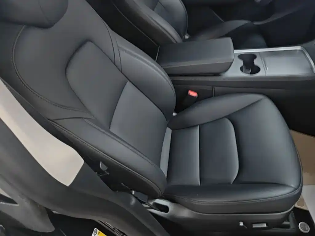 Фото 25 - Tesla Model Y