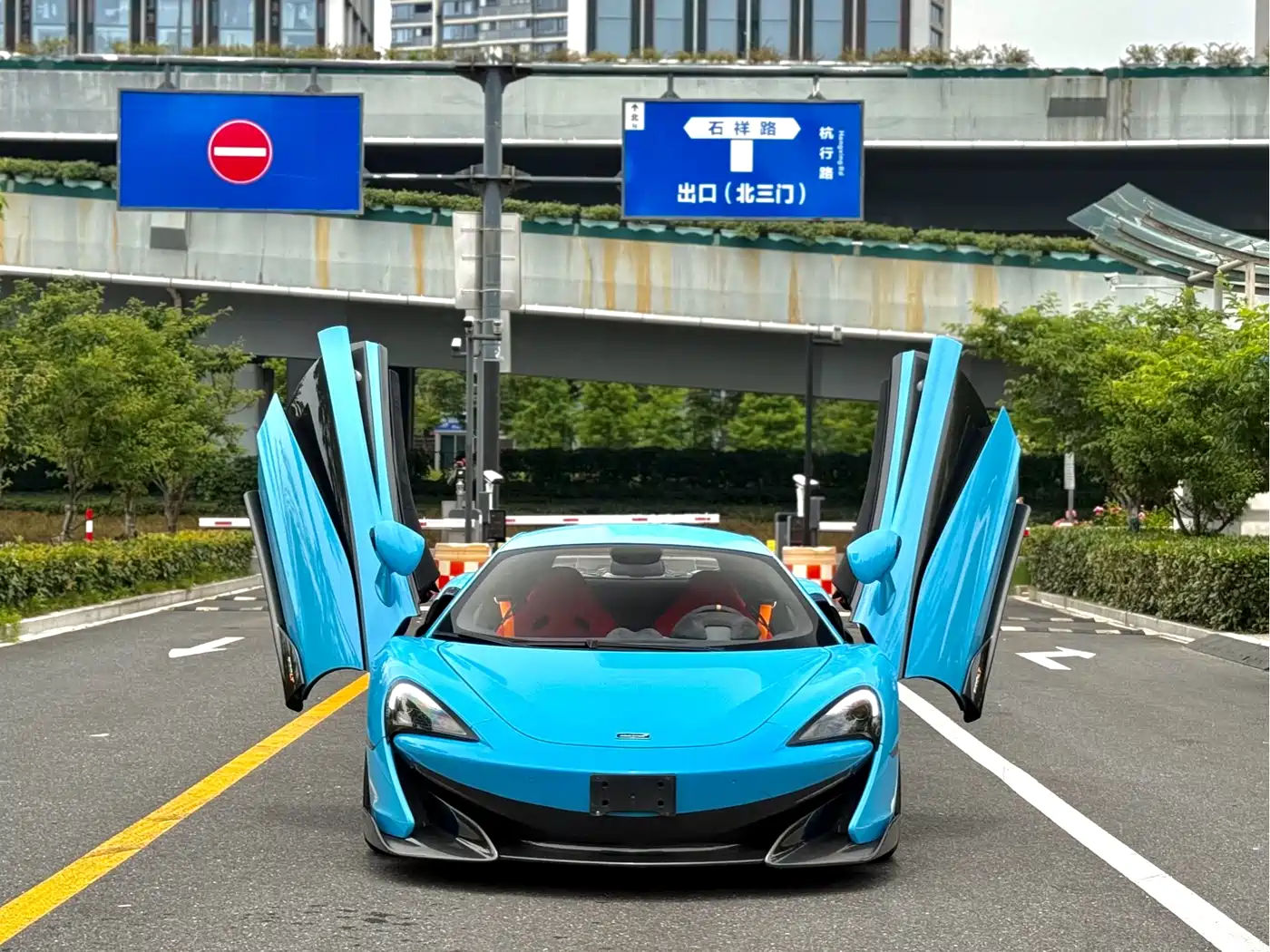 McLaren 600LT 2020 2018 3.8T Coupe