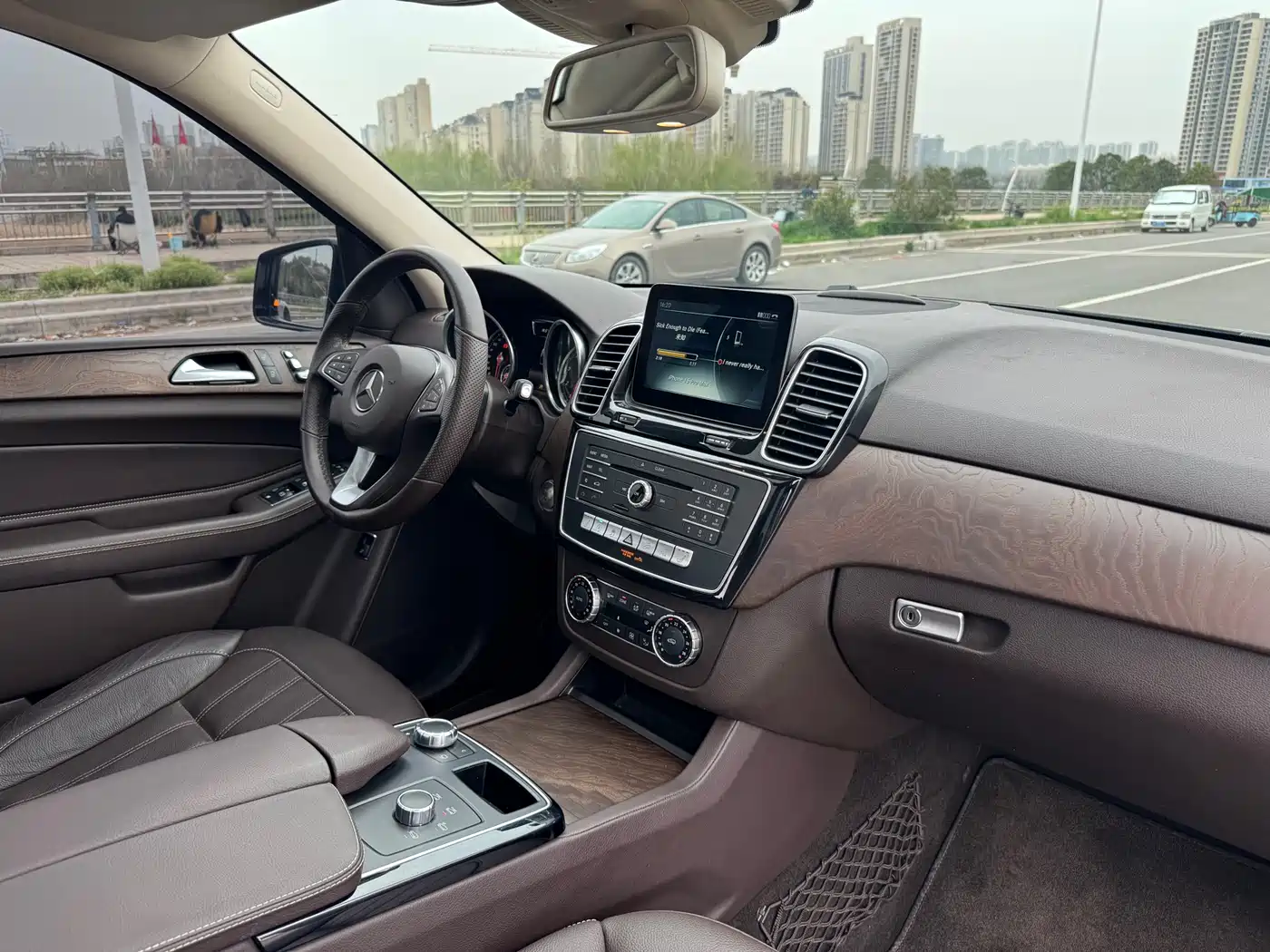 Mercedes-Benz GLE 2016 GLE 320 4MATIC Dynamic фото 25