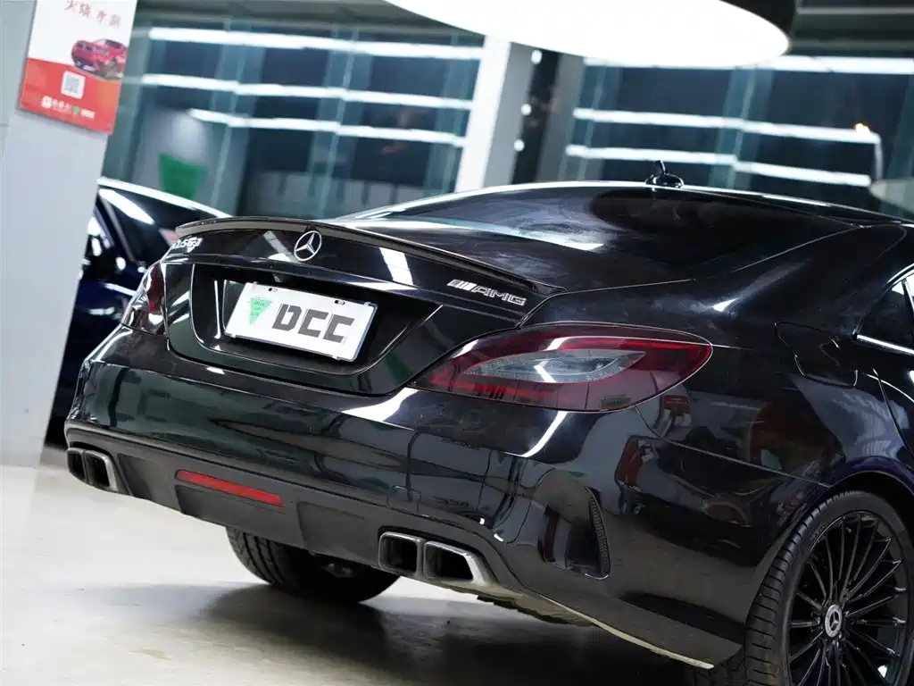 Mercedes-Benz CLS AMG 2015 AMG CLS 63 4MATIC фото 6
