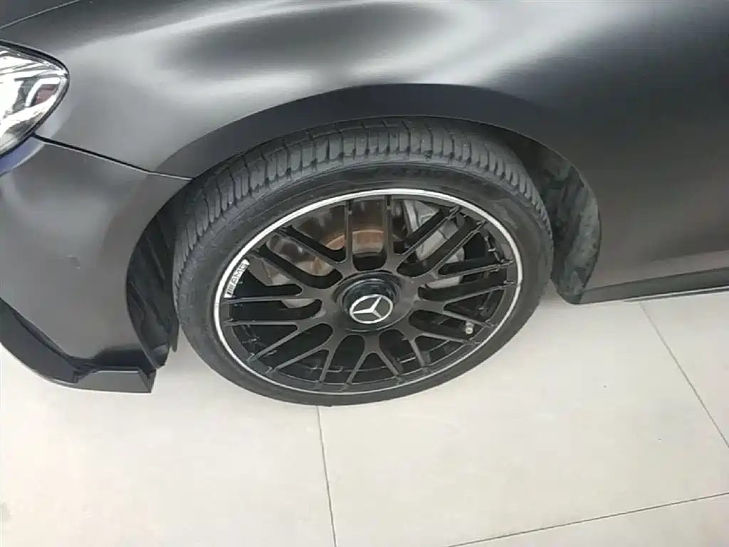 Mercedes-Benz E-Class 2019 E 300 L Sport Fashion фото 23