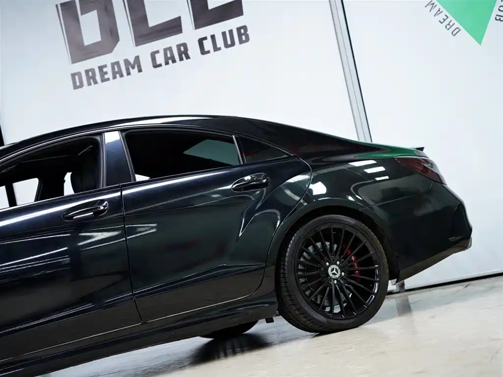 Mercedes-Benz CLS AMG 2015 AMG CLS 63 4MATIC фото 21