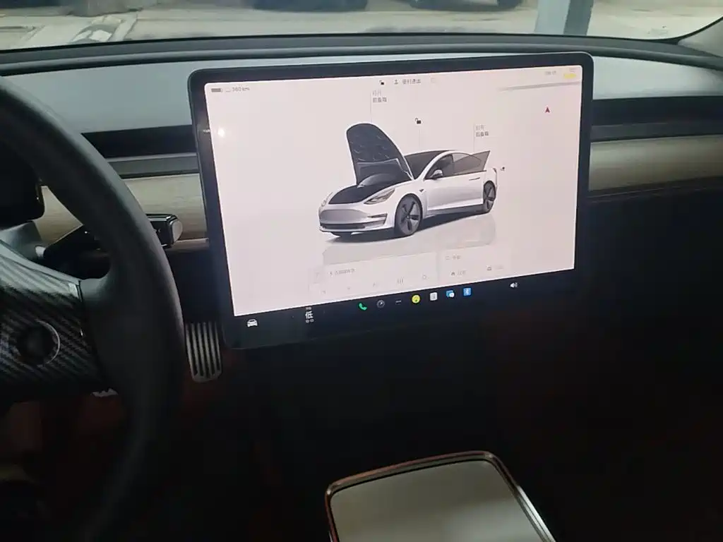 Photo 13 - Tesla Model 3