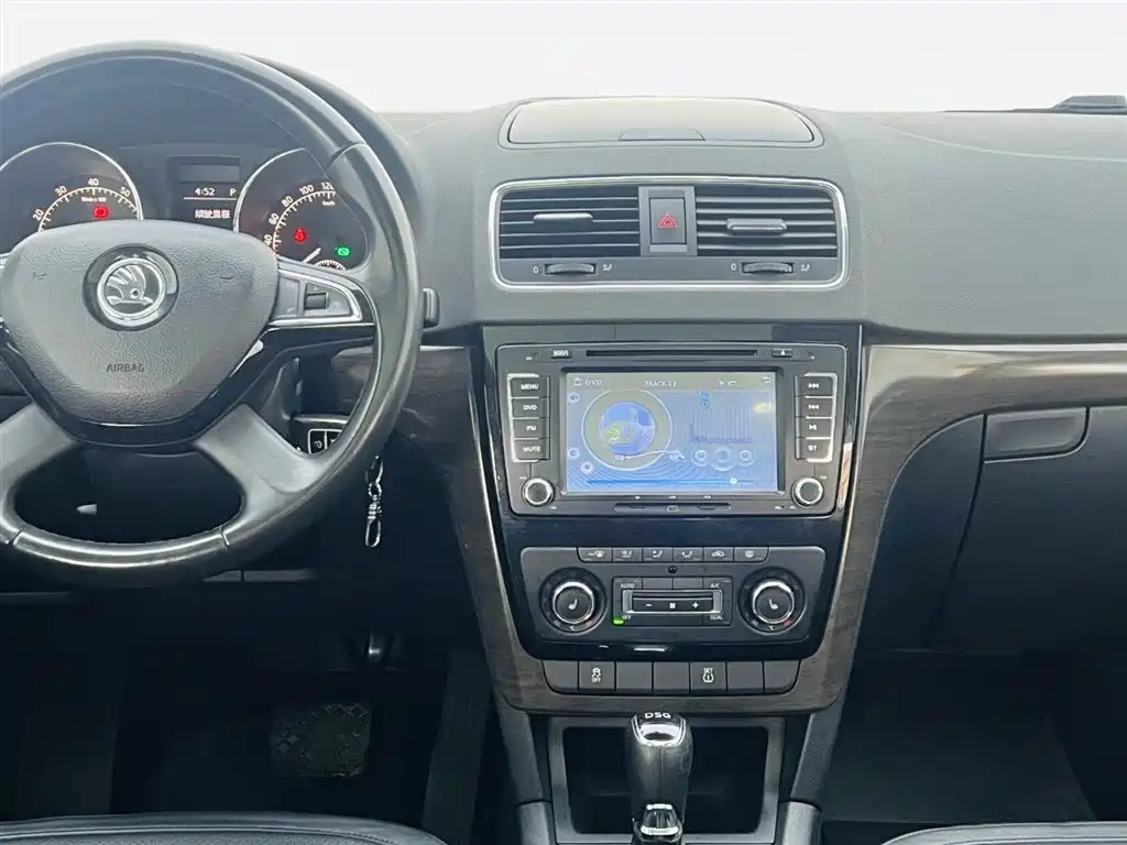 Škoda Yeti 2014 1.4TSI DSG Wild фото 19