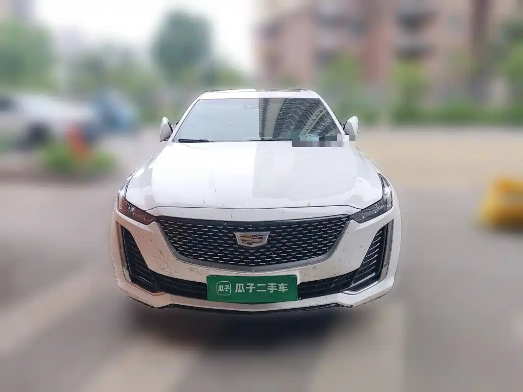 Фото 2 - Cadillac CT5