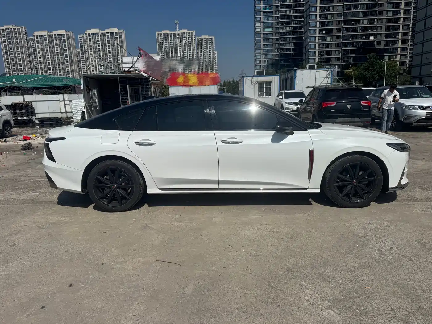 Hongqi H6 2024 2024 Model 2.0T Fashion Edition