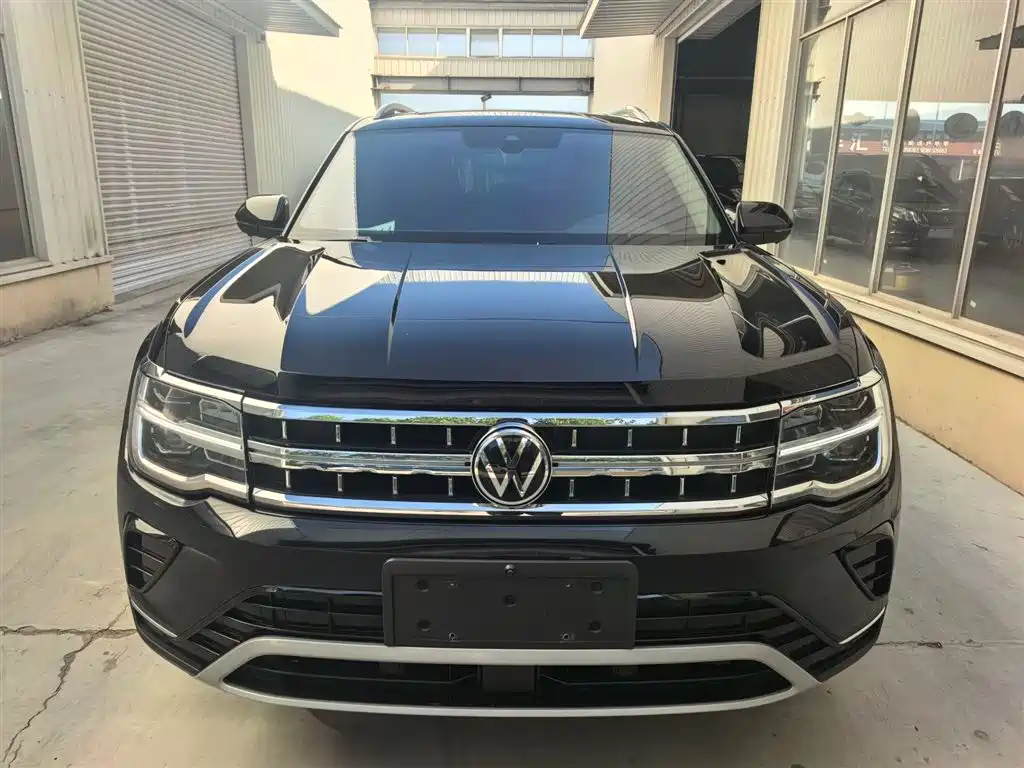 Volkswagen Teramont 2024 380TSI 4WD Dragon Glory Edition фото 7
