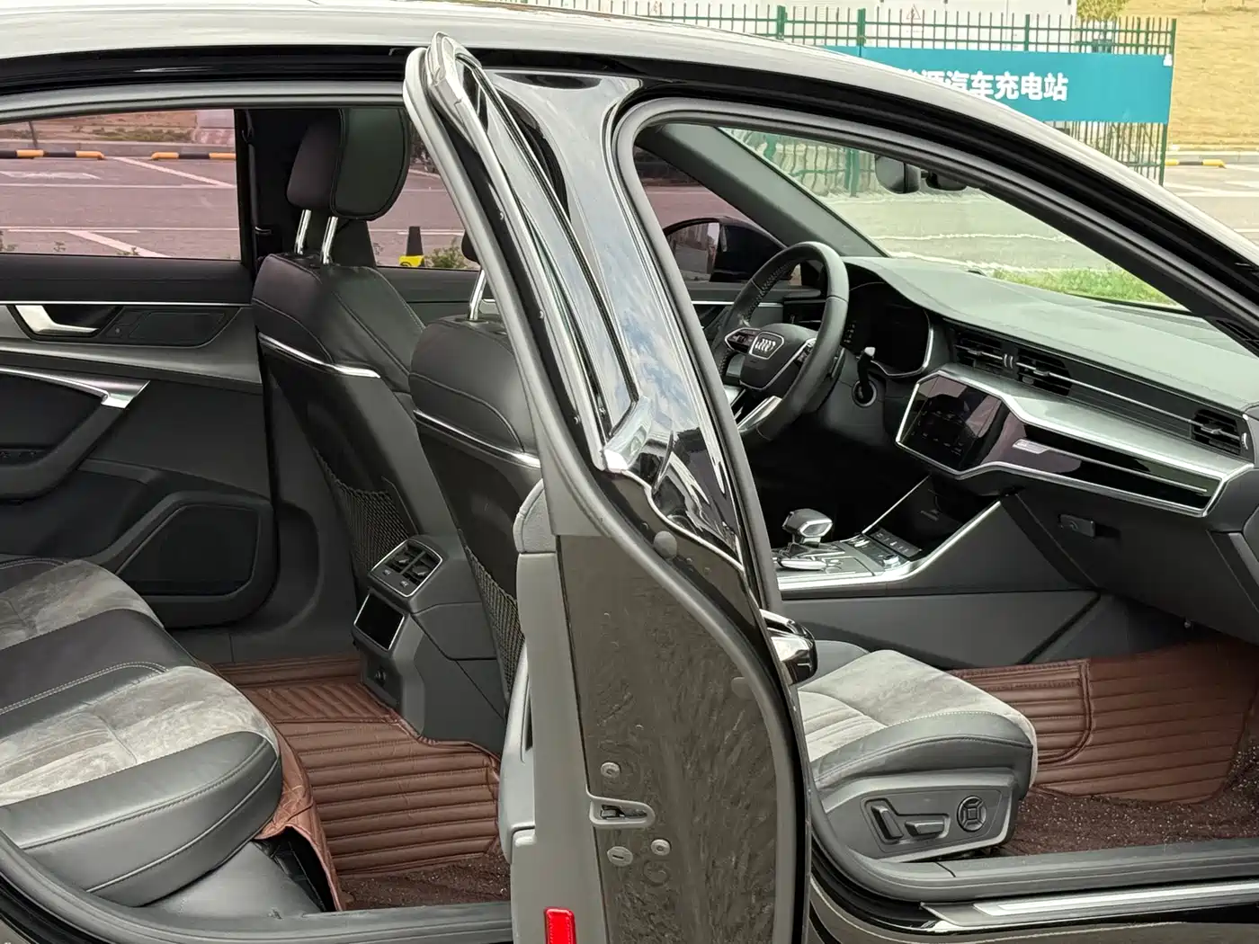 Audi A6L 2020 45 TFSI Premium Dynamic фото 7