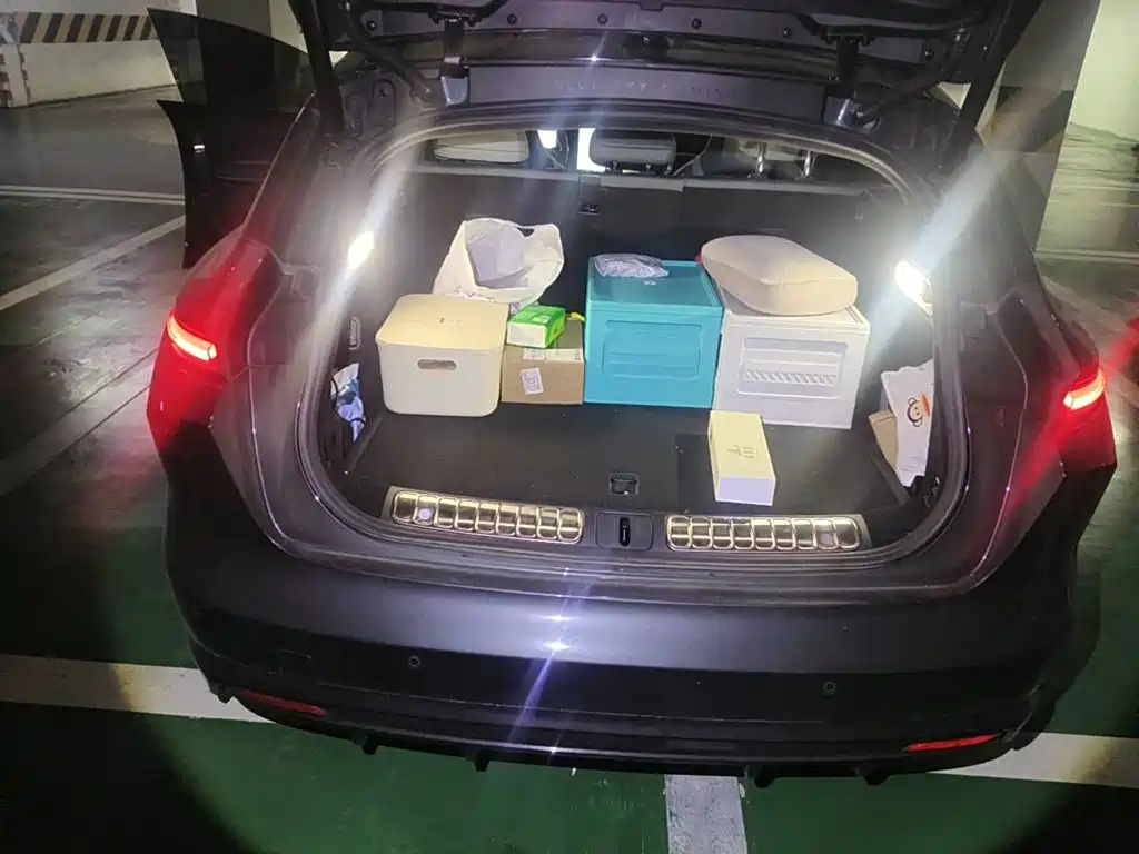 2026 NIO ET5T