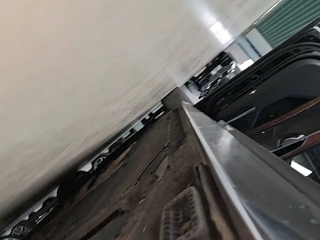Фото 22 - Audi A8