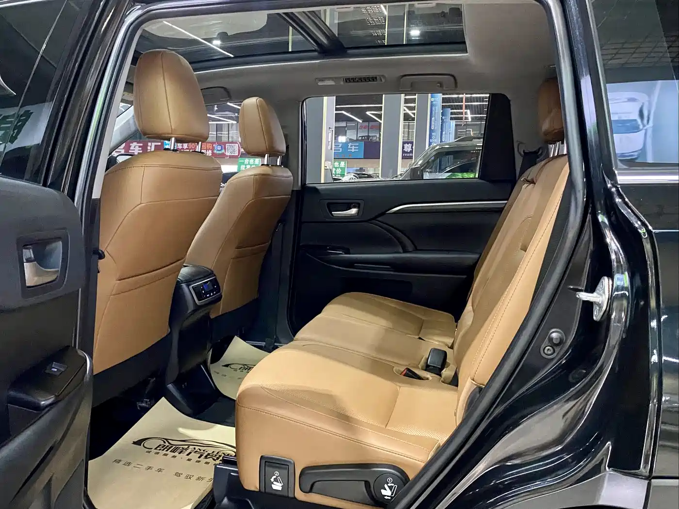 Toyota Highlander 2018 Model 2.0T 4WD Knight Edition 7-Seater China VI фото 14
