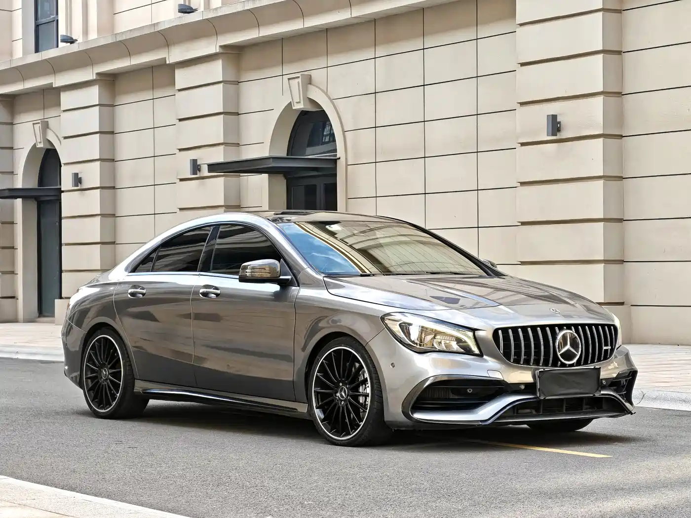 Mercedes-Benz CLA AMG 2017 Facelift AMG CLA 45 4MATIC фото 3