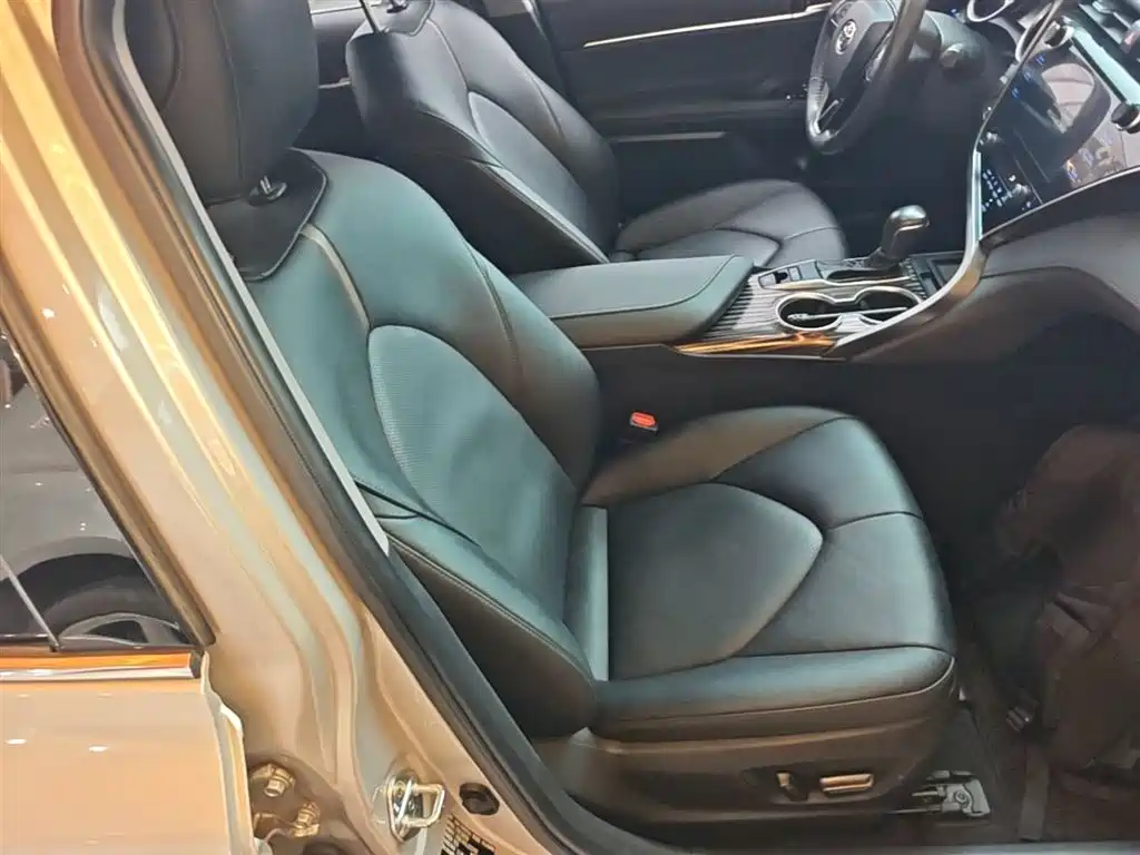 Toyota Camry 2019 Facelift 2.0G Luxury Edition фото 25