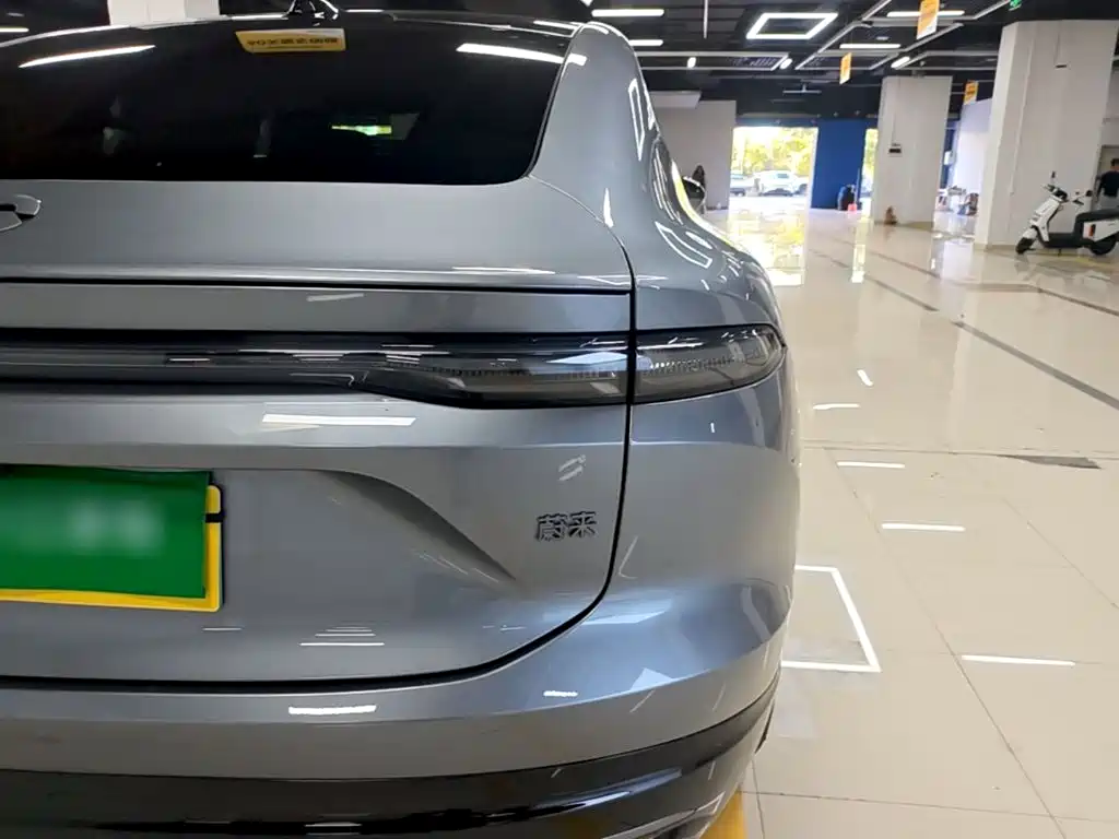 Фото 8 - NIO EC6