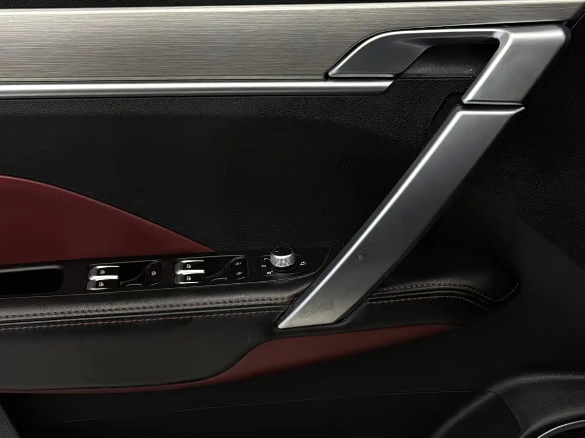 GEELY AUTOMOBILE BINYUE