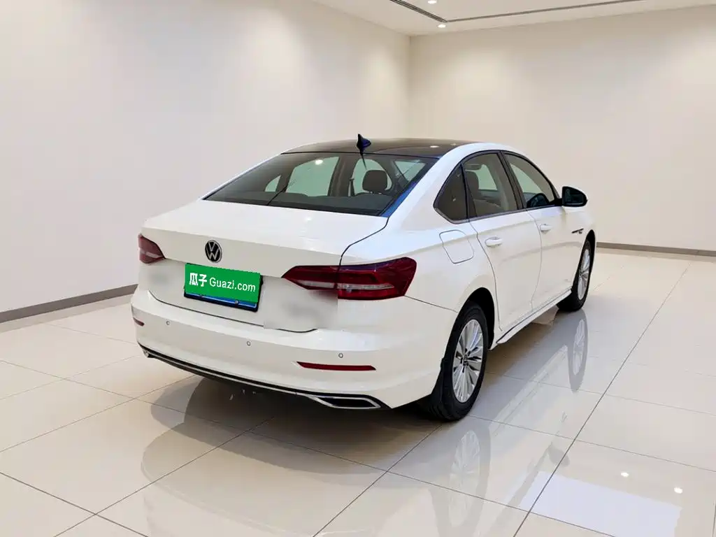 Фото 6 - Volkswagen Lavida